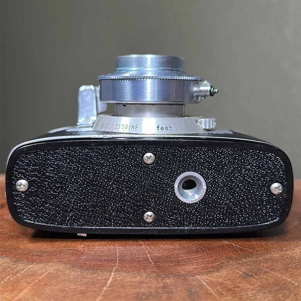 KODAK Signet 35 with Leather Kodak Case - Picture 7 of 16